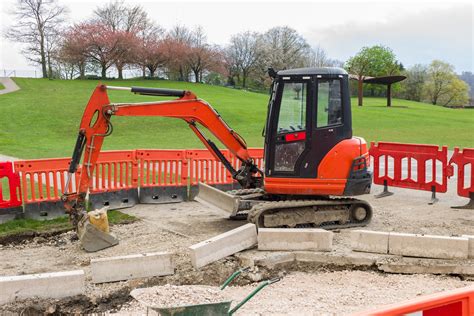 Mini Digger Hire in East Grinstead 